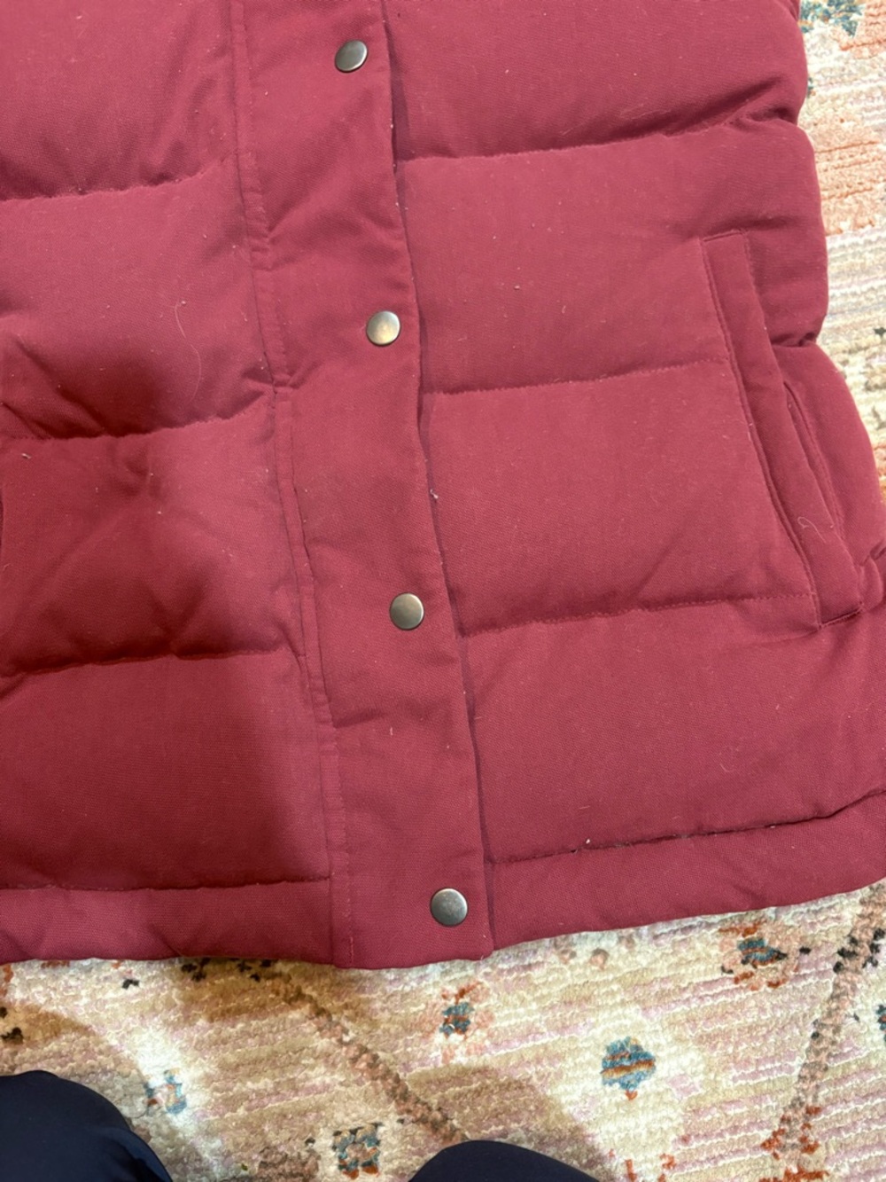Women's Patagonia Bivy Down Burgundy Vest with Navy Floral Lining - Picture 5 of 8